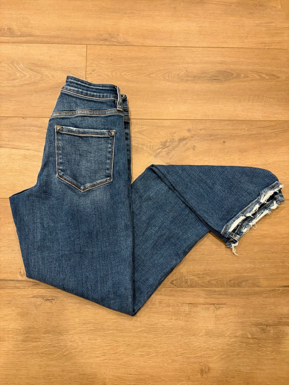 Vervet Straight Leg Jeans